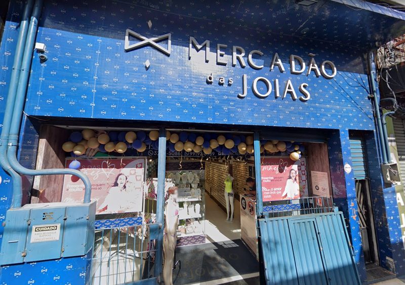 Fachada atual com os pontos observados